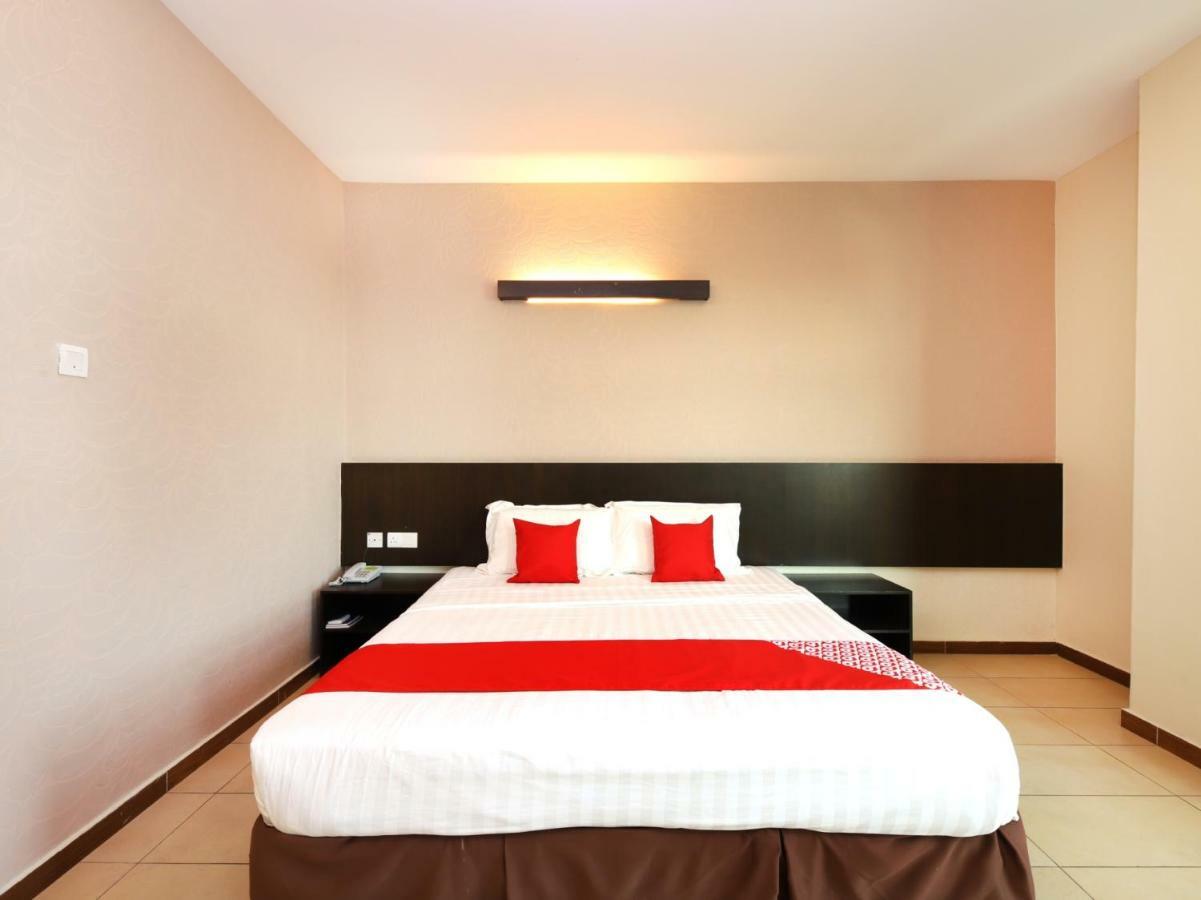Hotel Bei King Sitiawan Ngoại thất bức ảnh
